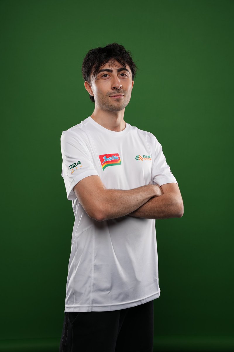 Eddie Viri tweet media