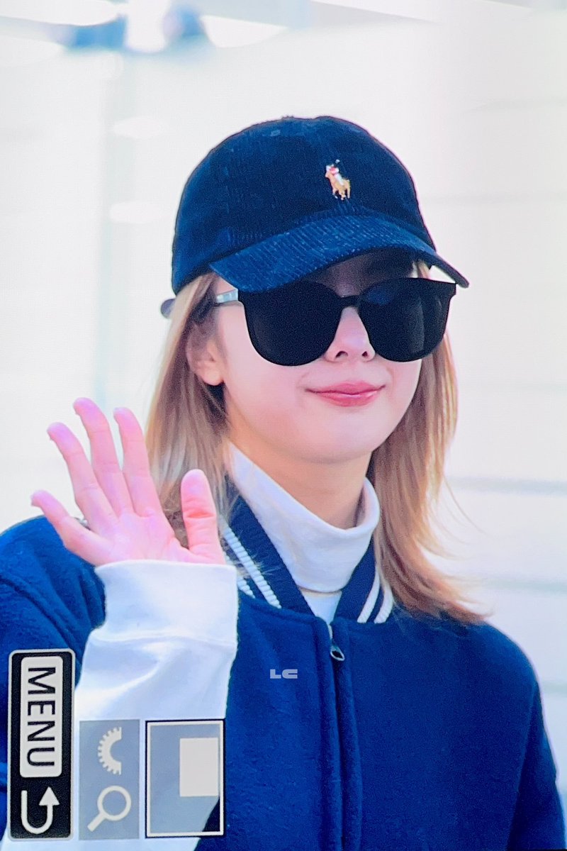 lc_cjs's tweet photo. 241207 상해 ㄹㅊㄱ #ITZY #있지 #LIA #리아 https://t.co/UQOUHpGWoD