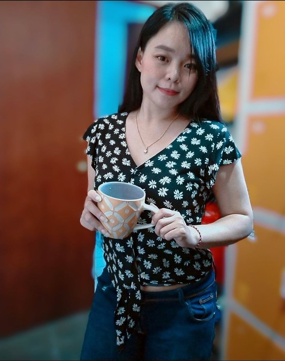 asu_njing's tweet photo. Mendung2 enaknya ngopi https://t.co/r4BSlCGQdI