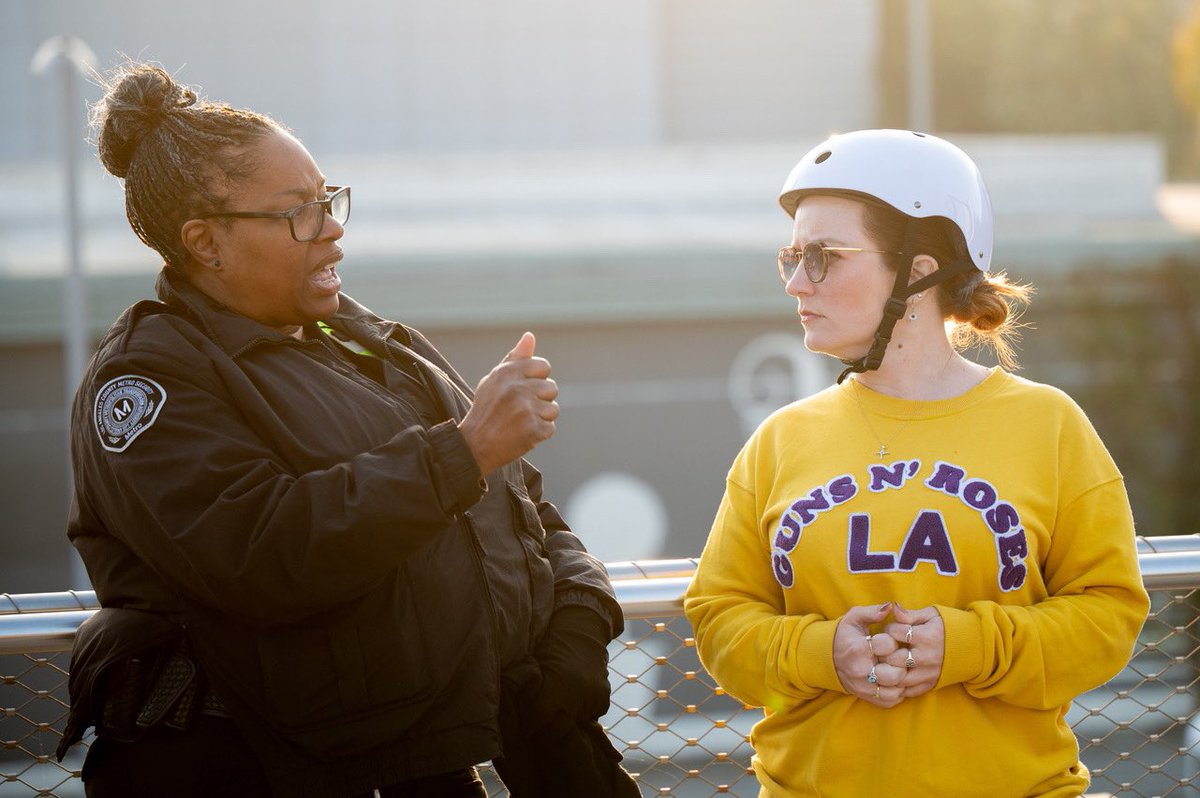 Lindsey P. Horvath tweet media