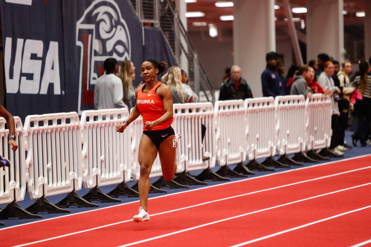 Double Dub 😎

Sarah Akpan won both the women's 60m (7.45) and 200m (24.14) at the Liberty Kickoff!

#GoHoos