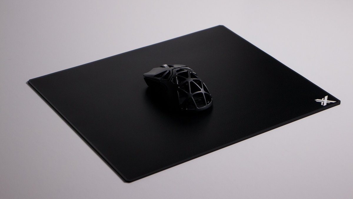 The Speed mousepad by XTEN is the most rigid and uniquely crafted mousepad in my entire collection.

More thoughts soon!