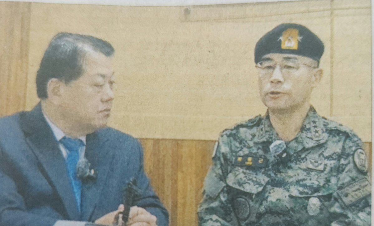 윤석열의 계험작전이 실패하자 특전사령관 이라는 사람 민주당 의원 찾아 다니며 나 죄없으니 좀 살려달라고 애걸 고해성사 하다.이런 인간이라면 전쟁이 나면 김정은에 나 살려달라고 고해성사할 군인이다 이런 졸졸하고 비겁한 정신의 사령관 이라면 제일 먼저 처단 받아야 한다