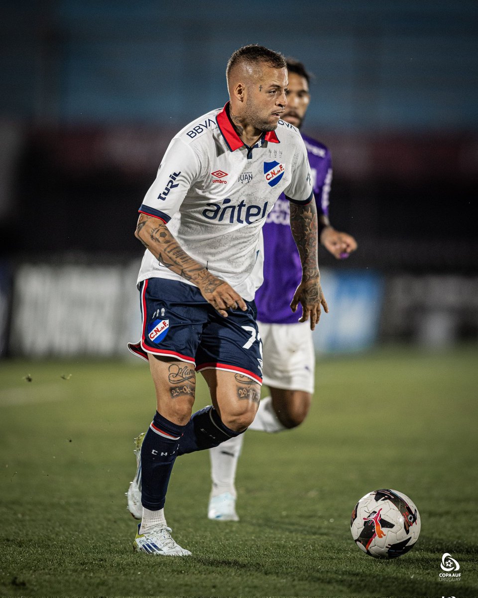 🦷 

#JuegaUnPaís 🇺🇾