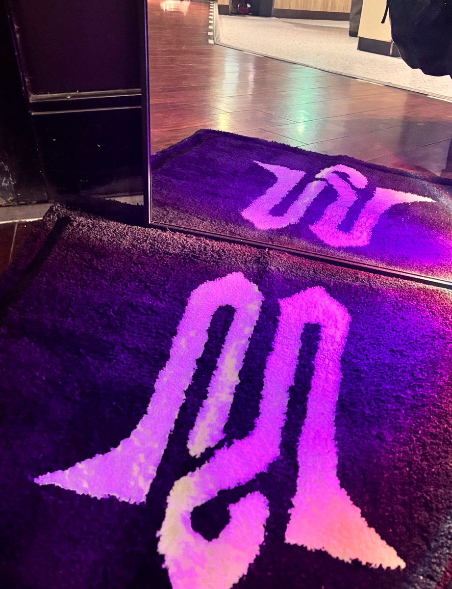 erika39k39's tweet photo. #MXM2024
昨日MAXIMIZE初めて行ったけど、凄い楽しかったー!!
みんなが楽しそうなのがめちゃ伝わってきて、その幸せもらいますー!と大声出して気持ち返しました💓
踊る広大くん激ヤバ!かっこいい😍💕
好きすぎる!
ふあちゃんと初めて写真撮ったよん
#吉田広大 https://t.co/ZmZhmkucp7