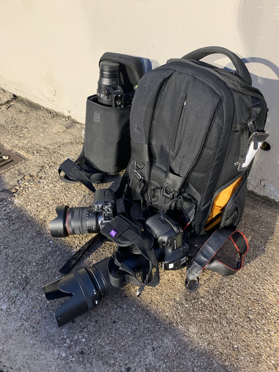 geekknot's tweet image. Catching some football tonight at Rose Stadium.