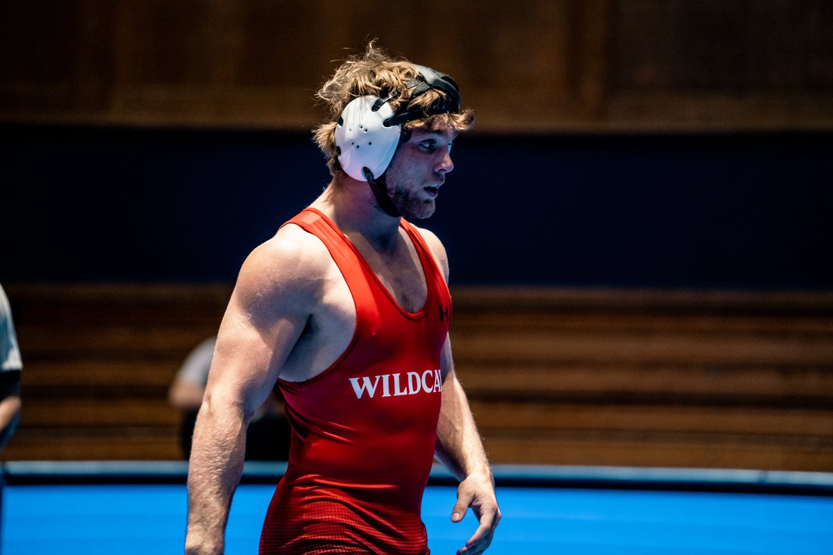DavidsonWRES's tweet photo. 184 | Ian McGehee defeats Logan Richey in a 19-2 tech fall

Davidson leads, 5-4. 

#Underrated https://t.co/xlNVtwSUBY