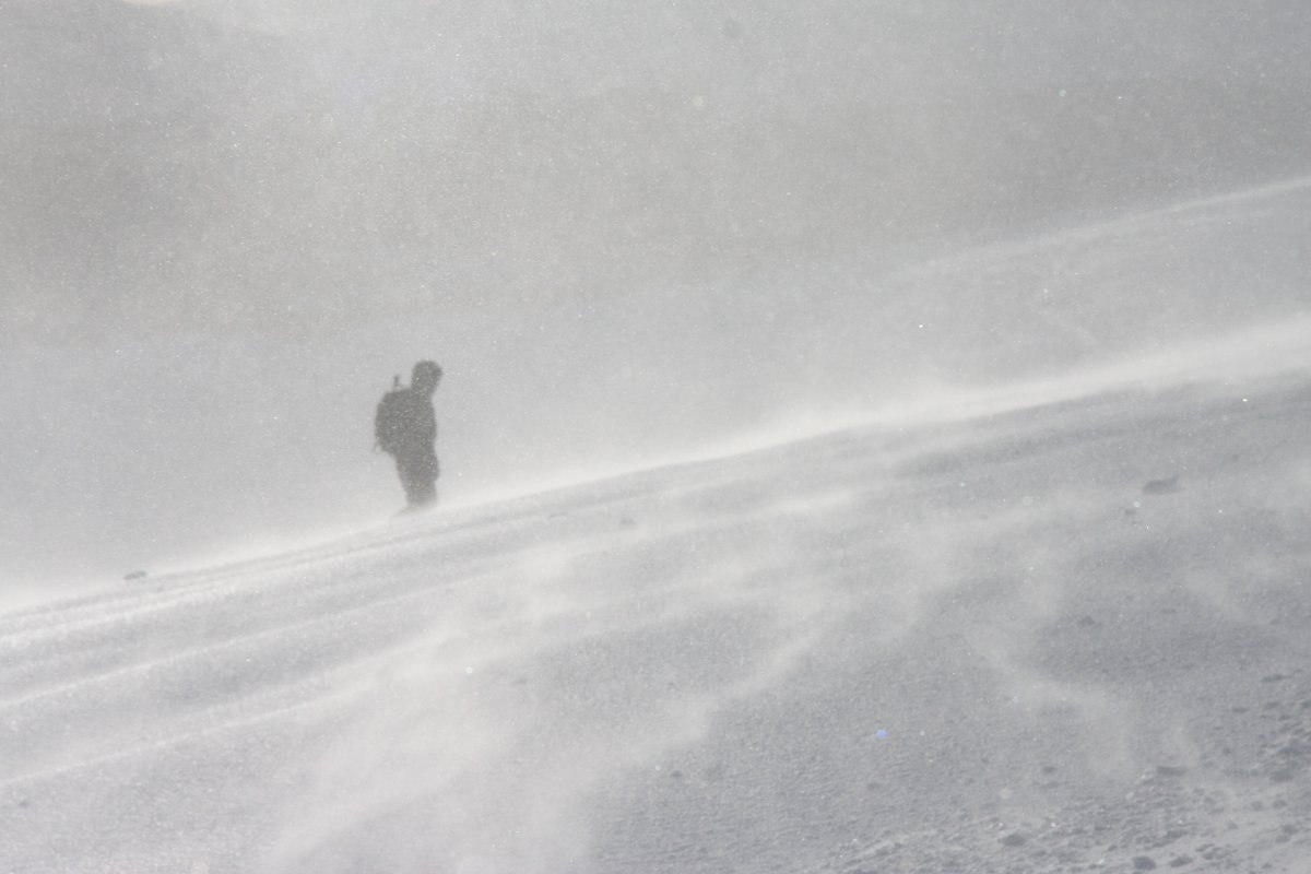 MWIS forecast for Cairngorms NP this weekend: "Wind N-NW 60mph... may be difficult to stand... frequent snow... periods of whiteout... will feel as cold as minus 18C when exposed to wind..."

mwis.org.uk/forecasts/scot…
