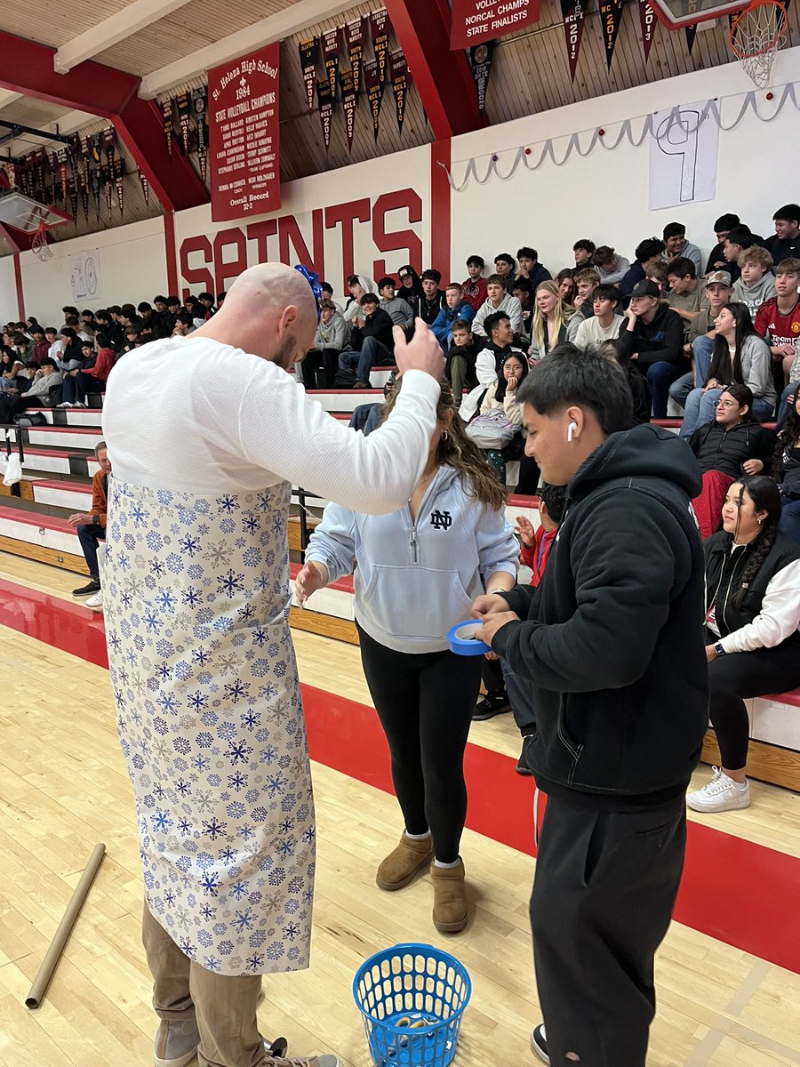 SHHSsaints's tweet photo. Winter rally fun! Go Saints! https://t.co/zTJ1HFnxfD