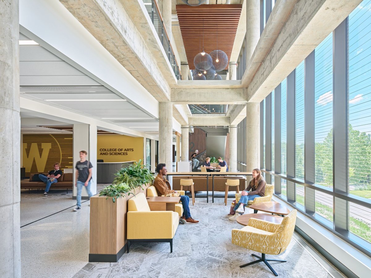 Archello's tweet image. Western Michigan University’s Dunbar Hall renovation by @HGA modernizes a 50-year-old Brutalist structure with bird-friendly glazing, accessible entrances, and light-filled collaborative spaces.
buff.ly/4ir4Gv9

#SustainableDesign #InclusiveArchitecture