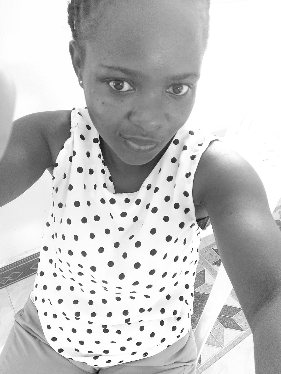 MayiSharon's tweet photo. Wishing you a wonderful weekend https://t.co/ydxXEigPRa