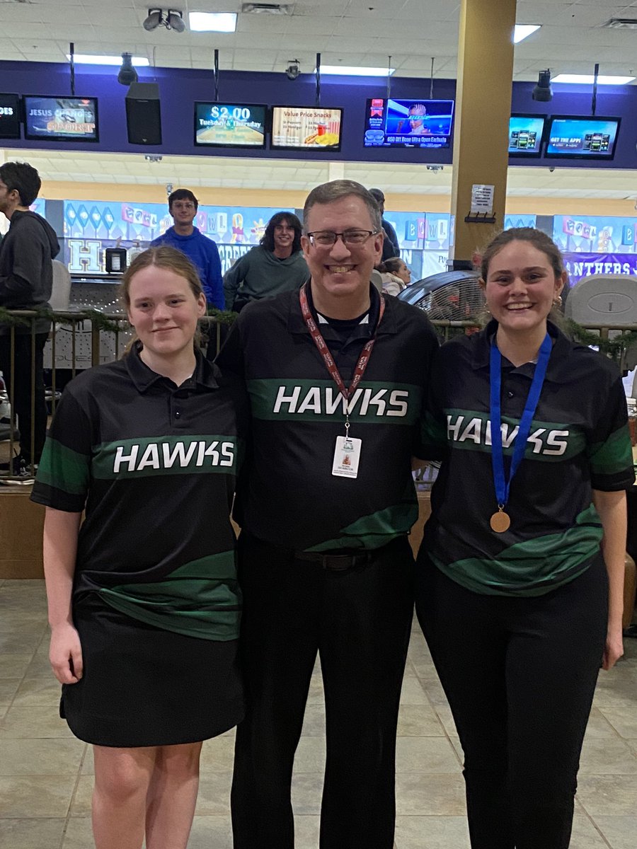 The first-ever Lady Hawks bowling  team has now produced TWO girls headed to Individual State!!  Soph Lindsey Nelson placed 5th, and Jr Nicki D’Avirro was 3rd yesterday. So proud!!
#LadyHawksRoll #buildthehill