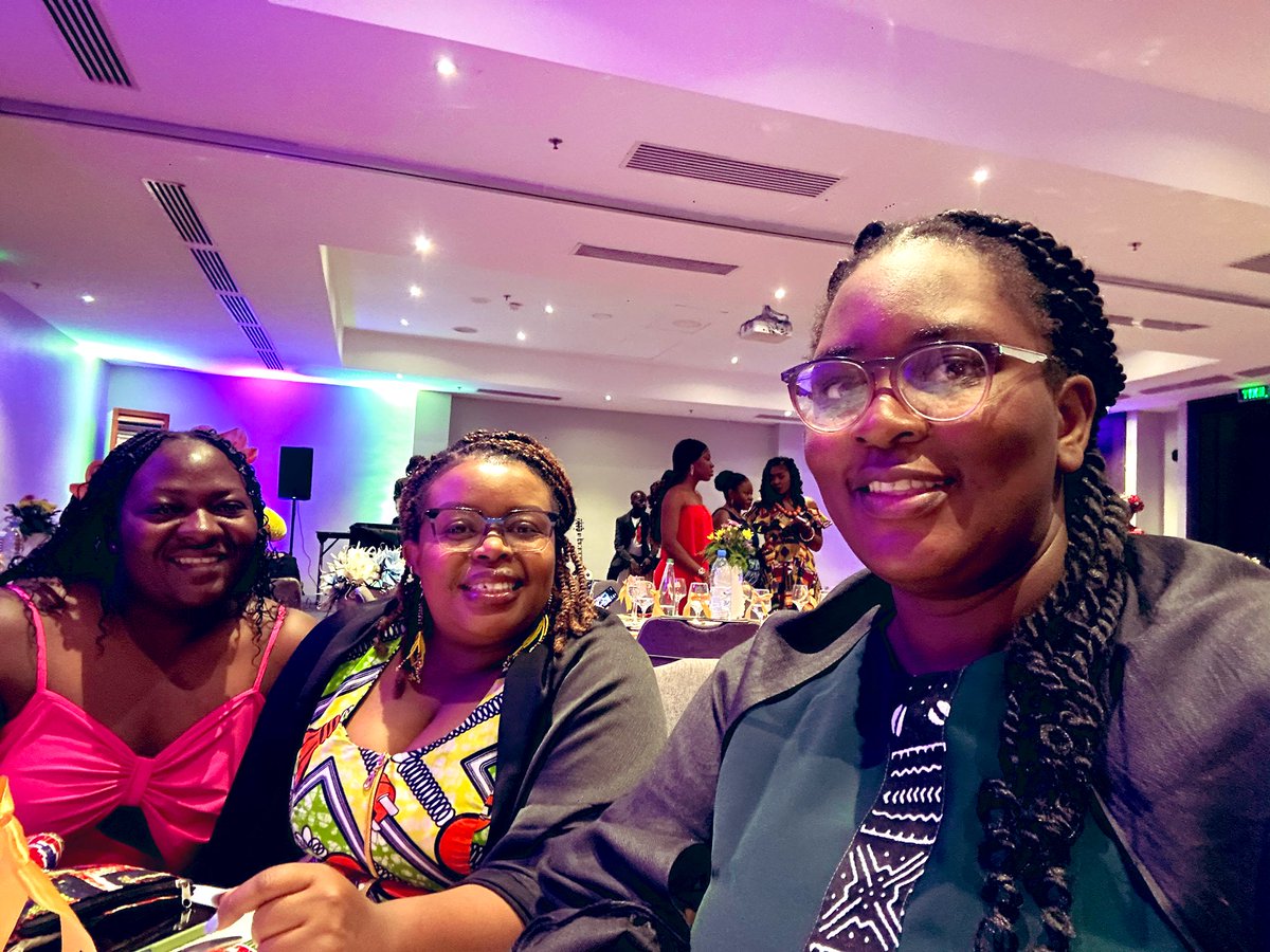 csayosays's tweet photo. Checking in for @RealAWiM dinner with @VanessaShee @nkemngongefuet3 
#AWiM24 https://t.co/8HoT6mCWIj
