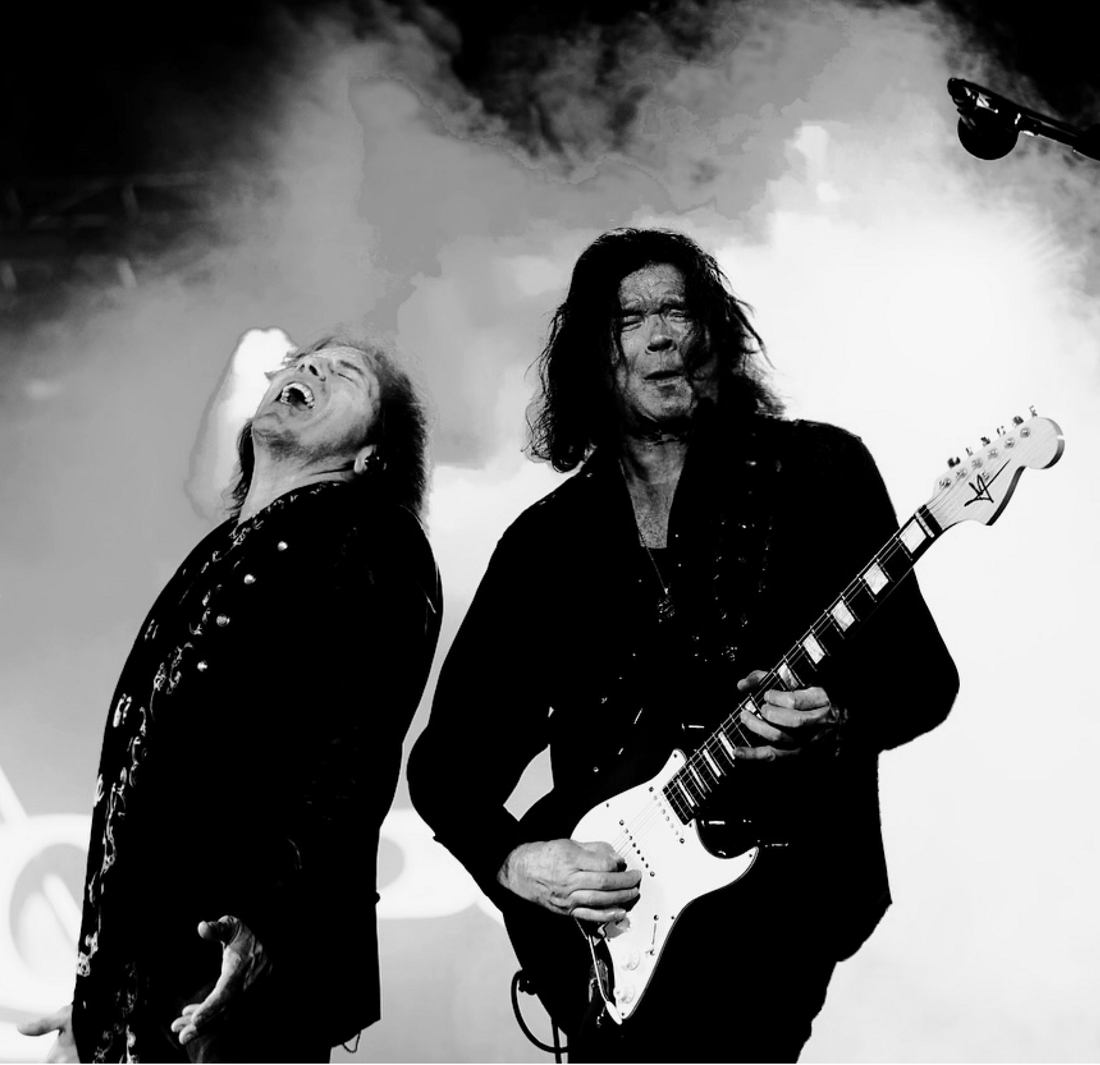 1/3 𝗧𝗵𝗮𝗻𝗸 𝘆𝗼𝘂 𝗜𝗻𝗱𝗶𝗮! 🙏 Huge thanks to all our fans who have supported us over the years. Hope to see you again soon! And big thanks to our amazing crew, we couldn't have done it without you. /John😎📸: B.L. Nongpyiur (1), IndiaToday NE (2), Europe (3), Vas Inc. (4)