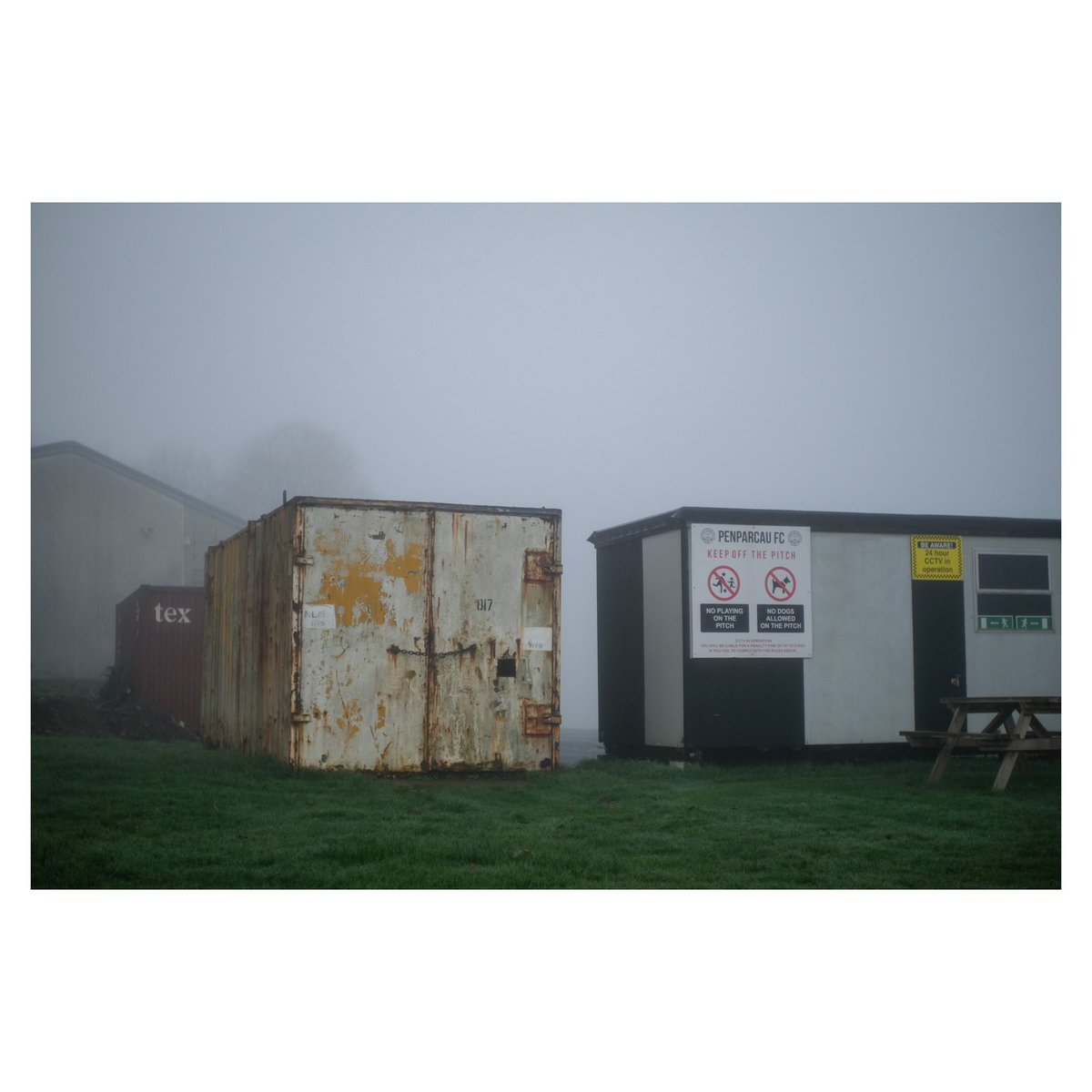 fwyalchen's tweet image. 06/12/2024 – Penparcau FC (Vol. 2)

📷 – 14/11/2024 – ‘Fresh’ photos are currently suspended due to a Red Warning of flying trampolines 

#penparcau #aberystwyth #ceredigion #canolbarthcymru #midwales #cymru #wales #penparcaufc