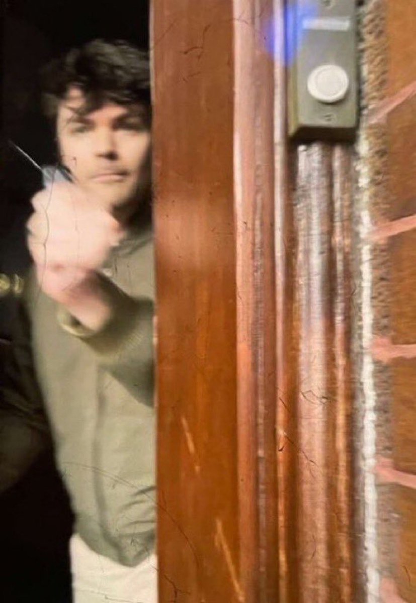 imurpartha's tweet photo. 🚨 Breaking News 🚨

Nick Fuentes ARRESTED for Battery! 😳 He allegedly pepper sprayed a woman who rang his doorbell. 📹🔥

#NickFuentes #Arrested #Drama #staywoke  #PepperSprayed https://t.co/kIPi9pY5Gj