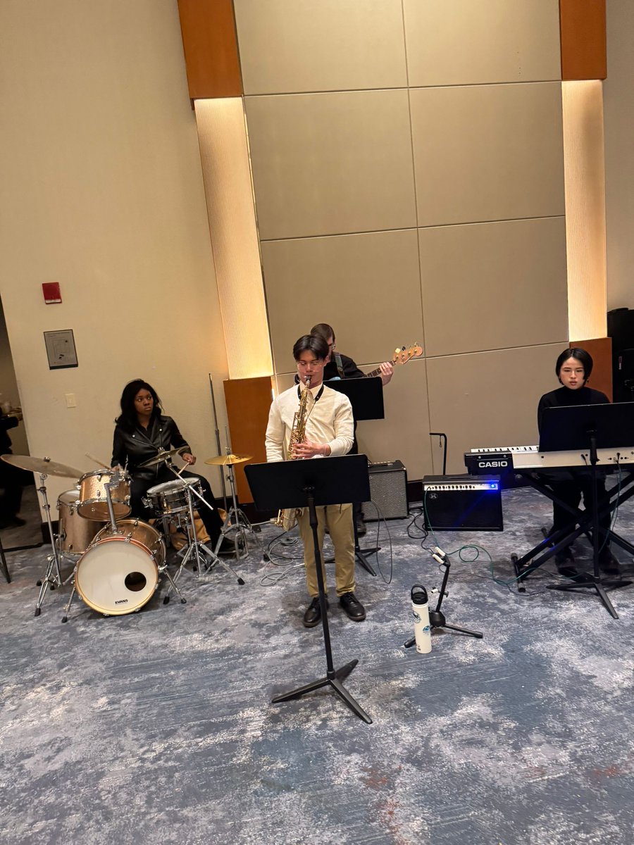 UMByac's tweet photo. The holiday spirit was shining bright at the @UMassBoston Alumni Holiday Reception yesterday! 🎄✨ Thank you to everyone who joined us for an evening of connection, laughter, and celebration. Chancellor @MSuarezOrozco shared exciting news! https://t.co/v80lHT9qKM