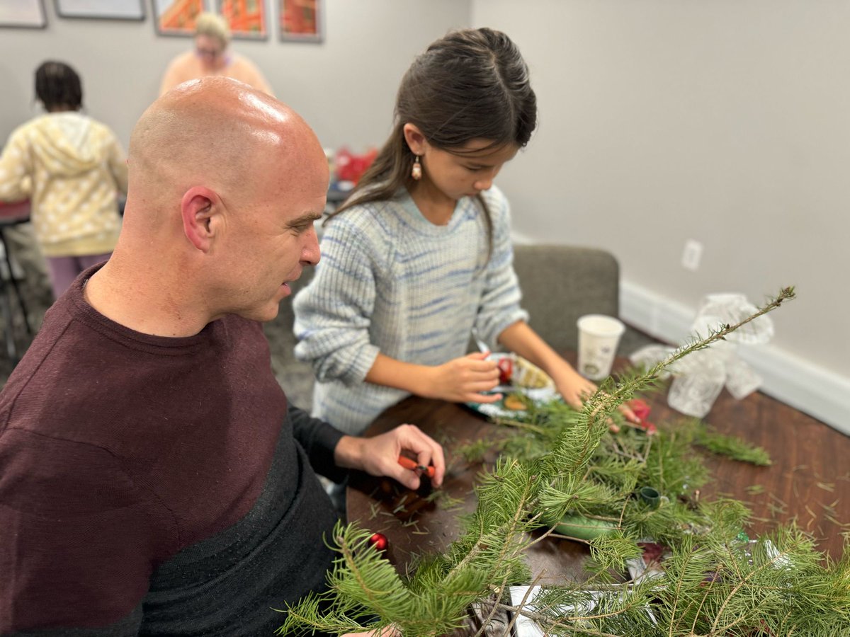 neighborhoodchu's tweet image. Advent Event 2024! #adventevent #adventwreath #christmas #saintnicholas #neighborhoodkids #neighborhoodyouth #neighborhoodchurch