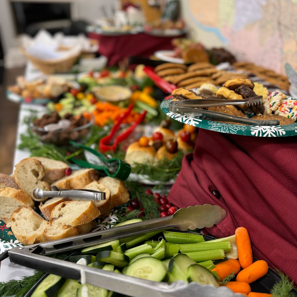 neighborhoodchu's tweet image. Advent Event 2024! #adventevent #adventwreath #christmas #saintnicholas #neighborhoodkids #neighborhoodyouth #neighborhoodchurch