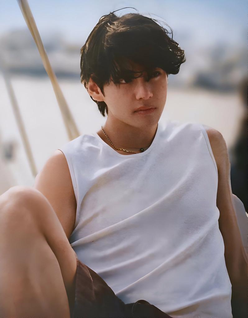 BTSVChartData's tweet photo. White Christmas becomes Taehyung’s 8th song to hit 1 on Worldwide &amp; European iTunes chart.

CONGRATULATIONS TAEHYUNG https://t.co/5tbArWoKBA