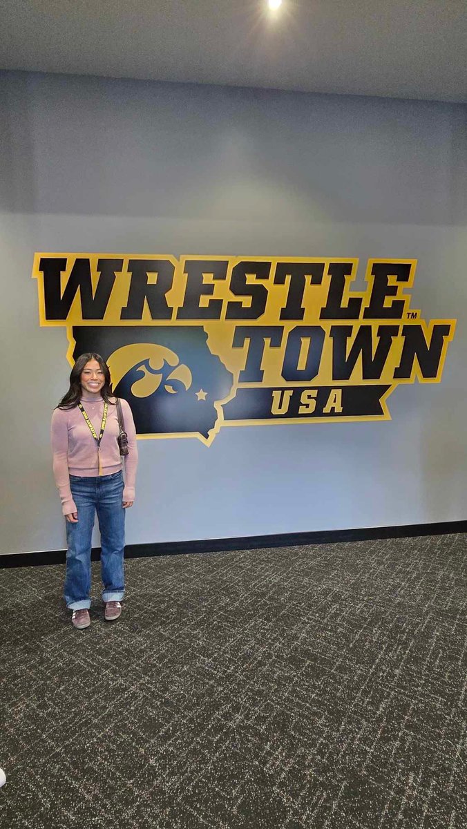 NSAbarbell's tweet photo. Congratulations to athlete Isabella Gonzales @isabella_marie.07 (Clovis East) on signing with Iowa Women’s Wrestling just two days ago! #statechamp #Undefeated #1inNation https://t.co/aeCCy2glNY