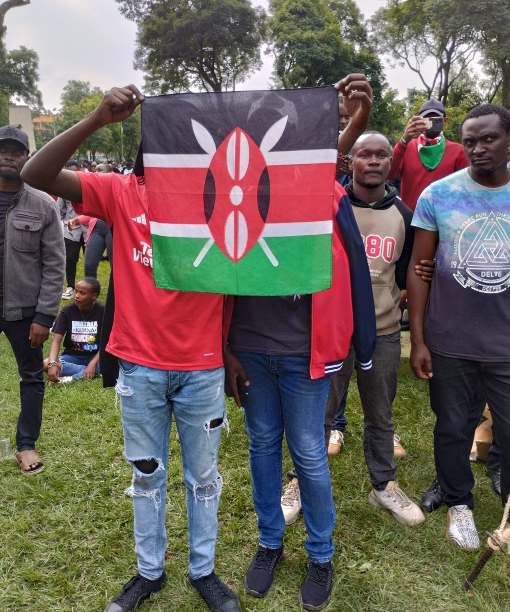 Streets are calling us, appoint IEBC na si tafadhali.

#AppointIEBCNow