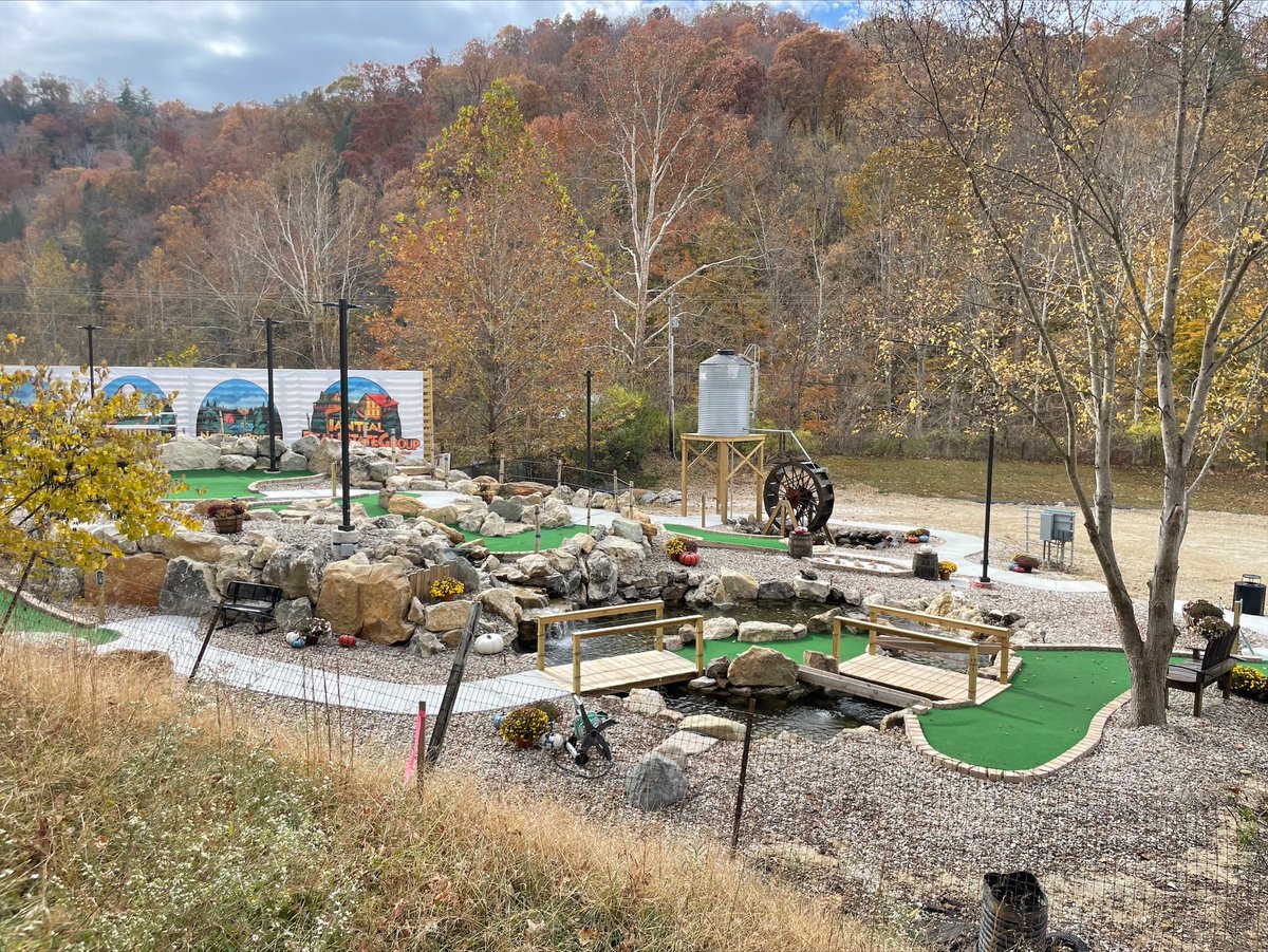 AdventureGolfTC's tweet image. If you’re a fan of the traditional miniature golf experience, we’ve got just what you need!
At AGS, we specialize in concrete course design &amp;amp; construction, bringing timeless mini golf fun to venues anywhere. 
#MiniGolf #MiniatureGolf #ClassicFun #ConcreteCourse #BuildYourCourse
