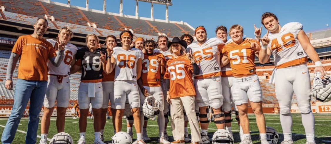 Lillian Mills (@millslil) on Twitter photo Looking forward to cheering on our incredible McCombs Longhorn Football players this weekend at the SEC Championship game in Atlanta! Join me in rooting for our <a href="/TexasLonghorns/">Texas Longhorns</a> ! Hook 'em Horns! 🤘We're coming for you Bulldogs! <a href="/UGAAthletics/">Georgia Bulldogs</a> Looking forward to cheering on our incredible McCombs Longhorn Football players this weekend at the SEC Championship game in Atlanta! Join me in rooting for our <a href="/TexasLonghorns/">Texas Longhorns</a> ! Hook 'em Horns! 🤘We're coming for you Bulldogs! <a href="/UGAAthletics/">Georgia Bulldogs</a>