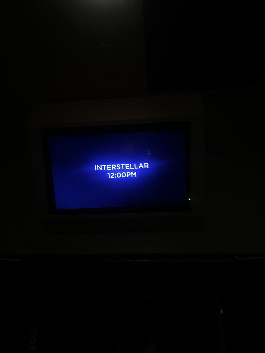 ABENEVIN's tweet photo. #NowWatching Interstellar IMAX 70mm https://t.co/Csjog7ekvc