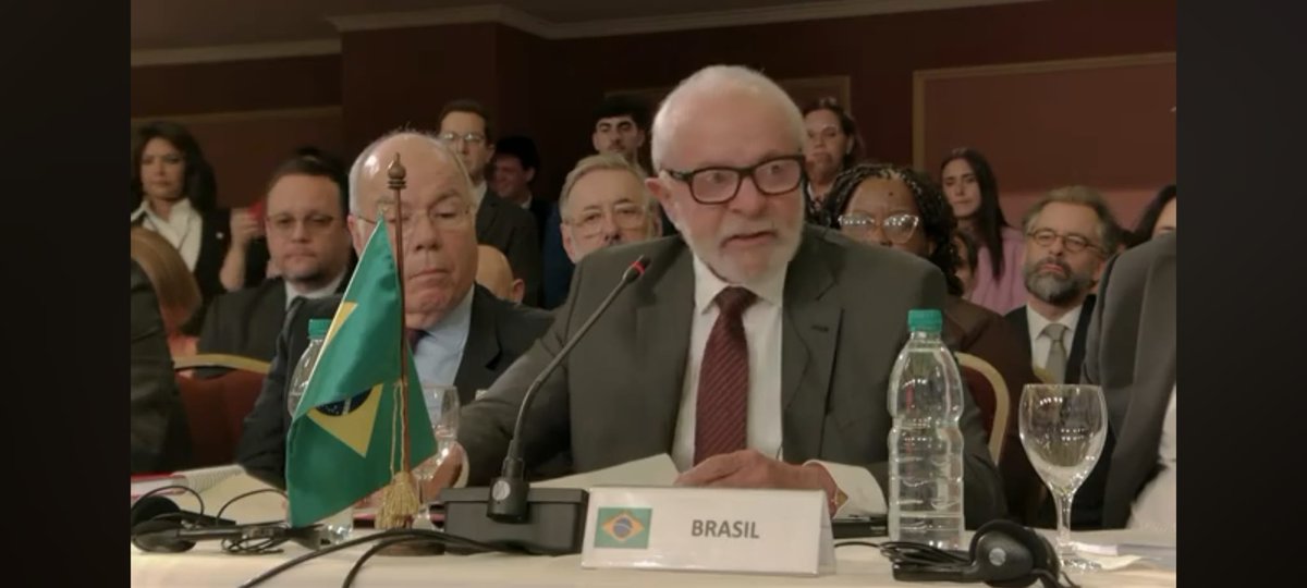 🇧🇷 10 Claves del discurso de Lula en #CumbreMERCOSUR: 
1⃣La integración fortalece nuestras sociedades, moderniza la estructura productiva y promueve nuestra inserción en el mundo.