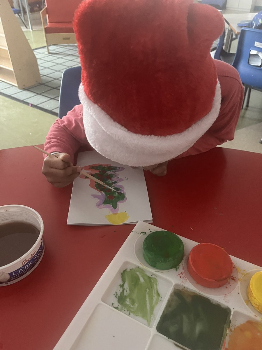 MissMertl's tweet photo. We started on our Christmas cards for the Kindergarten Christmas Card Exchange! So many beautiful creations with watercolour! https://t.co/6tGYPcEj3M