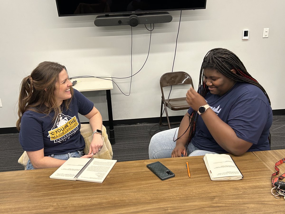 CYITML's tweet photo. Wed night at C-10: Students learned the power of being "fountains, not drains" in leadership! Key lesson: Your attitude is a choice that impacts everyone around you. Watching our future leaders embrace CHEERFUL leadership is inspiring! π #C10Program #Leadership #MentorKCKids https://t.co/LttlYkc2WW