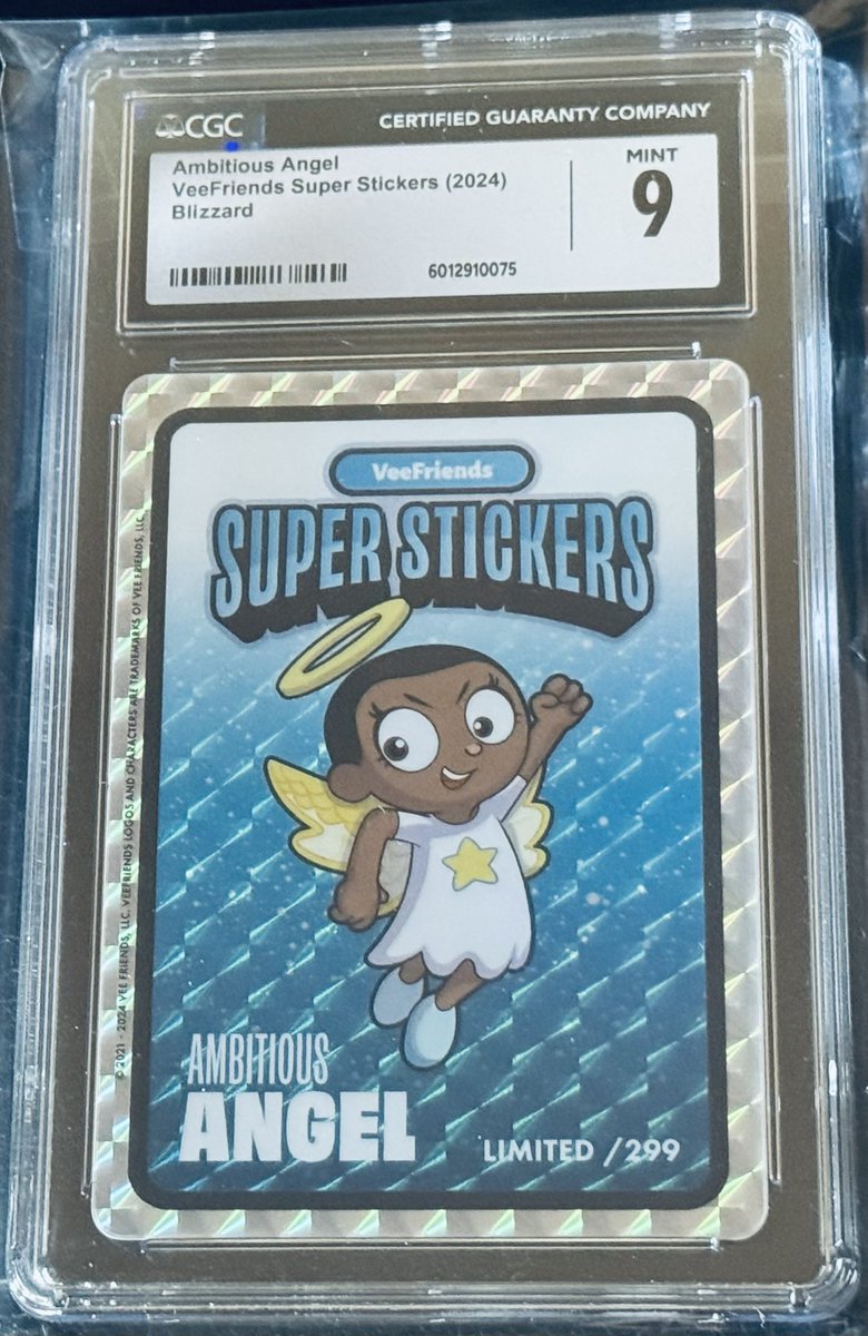 FunkoAddict_TeK's tweet image. Today’s #MailCall brings a big @veefriends snowstorm. I love the details &amp;amp; rarities on the these @VeeFriendsCards. I’m so happy with my pulls &amp;amp; variety all around. Biig Ty @garyvee &amp;amp; the Veefriends crew for this dope VeeFriends Ornament givey, i struck gold! 🥳🫡 #VeeFam