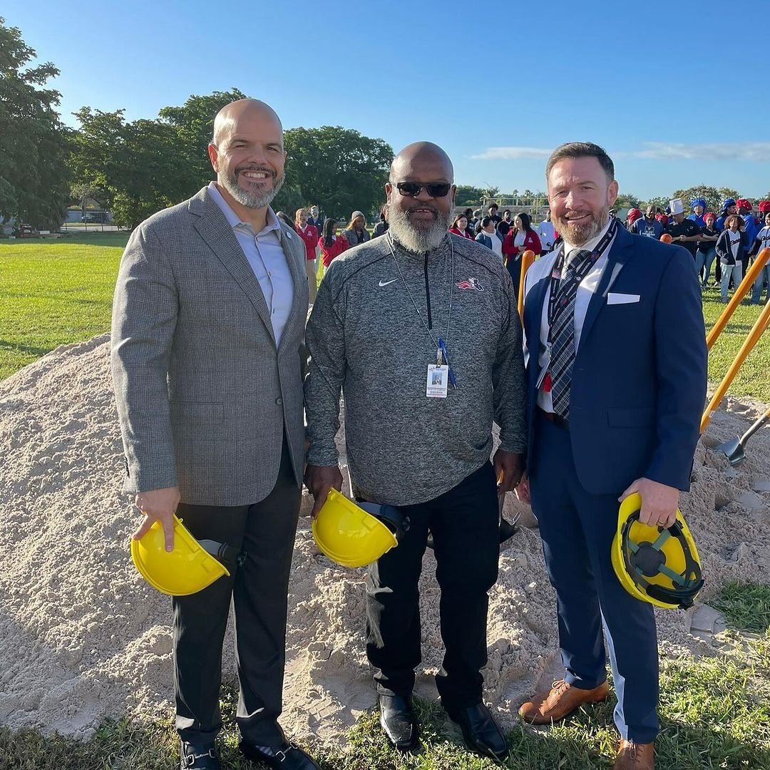 7011patriots's tweet photo. #PatriotNation It's a monumental moment for Patriot Nation, we are finally getting a track &amp; field! We had our ground breaking ceremony.  Thank you to @robertoalonsofl and everyone else who helped put this in motion. Lets go Patriots! 🔴⚪️🔵 https://t.co/Iqcgb58Rva