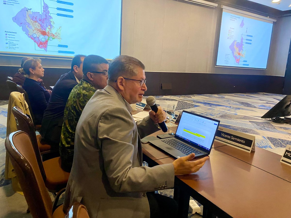 NTierraProspera's tweet photo. Durante más de cinco años del Programa, la estrategia de seguridad ha tenido gran relevancia en los buenos resultados para poder llegar a los territorios e implementar los Planes de Ordenamiento. Esta estrategia hoy es modelo para otras intervenciones en campo. https://t.co/Jl9ulK0zlc