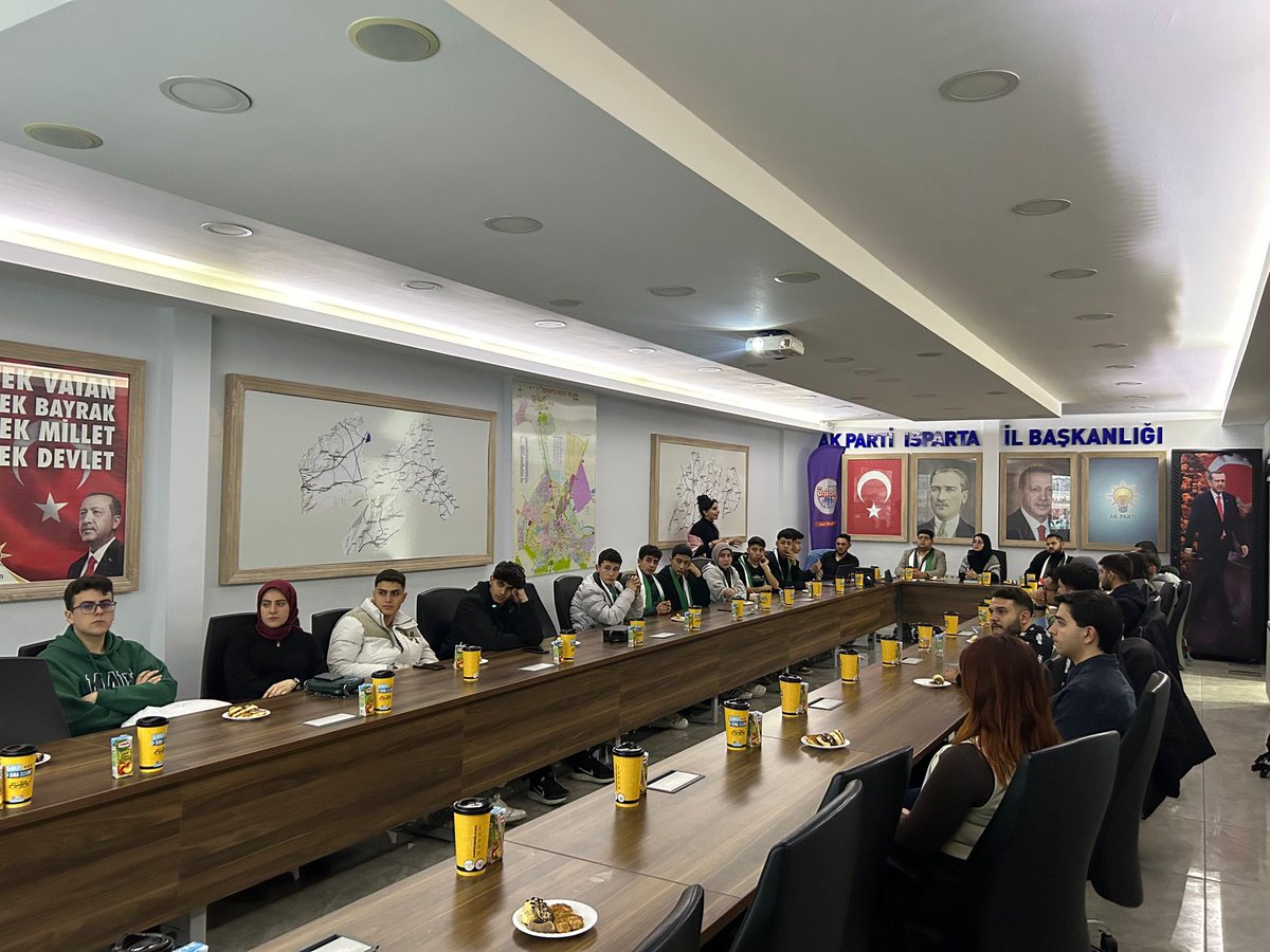 uniakisparta's tweet photo. “Üniak Isparta’dan Gazzeye bir Nefes”programımızı gerçekleştirdik. 

ÜniAk Isparta olarak Özgür Filistin diyerek #SayStop çağrımızı yeniliyoruz. https://t.co/h1gQn1s34w