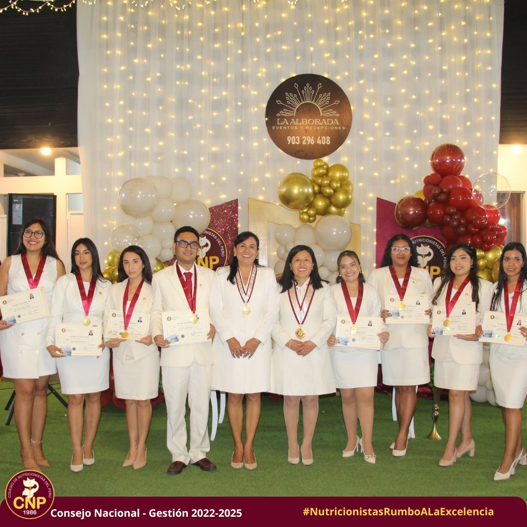 𝐋𝐚 𝐃𝐞𝐜𝐚𝐧𝐚 𝐍𝐚𝐜𝐢𝐨𝐧𝐚𝐥, 𝐋𝐢𝐜. 𝐌𝐚𝐫𝐢𝐭𝐳𝐚 𝐙𝐞𝐥𝐚 participó de la 3ºCeremonia de Colegiatura por el 𝟭º 𝗔𝗻𝗶𝘃𝗲𝗿𝘀𝗮𝗿𝗶𝗼 𝗱𝗲𝗹 𝗖𝗼𝗻𝘀𝗲𝗷𝗼 𝗥𝗲𝗴𝗶𝗼𝗻𝗮𝗹 XV 𝗱𝗲 𝗧𝘂𝗺𝗯𝗲𝘀.
Bienvenidos nuevos colegiados a nuestra honorable orden: