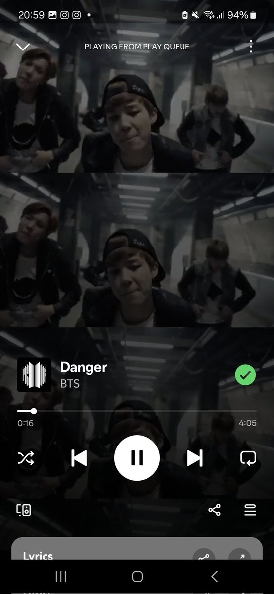 Sweetafghani10's tweet photo. Oh this song #dangerbts #BTSARMY #bts https://t.co/yaQSN3Ug1w