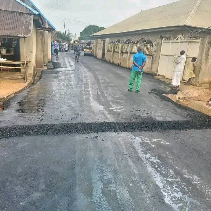 AnnaChizoba's tweet photo. WHO IS Bayani 
Bayani is natural person
Bayani is always humble
Bayani is respective
Bayani is a bridge builder
Bayani is a man of people
Bayani is friendly
Bayani is a Realist
✅The Builder
✅ The game changer
✅A man for all
@HonDanladichiya 

Hon Danladi Chiya's Page https://t.co/C3XeHFHx62