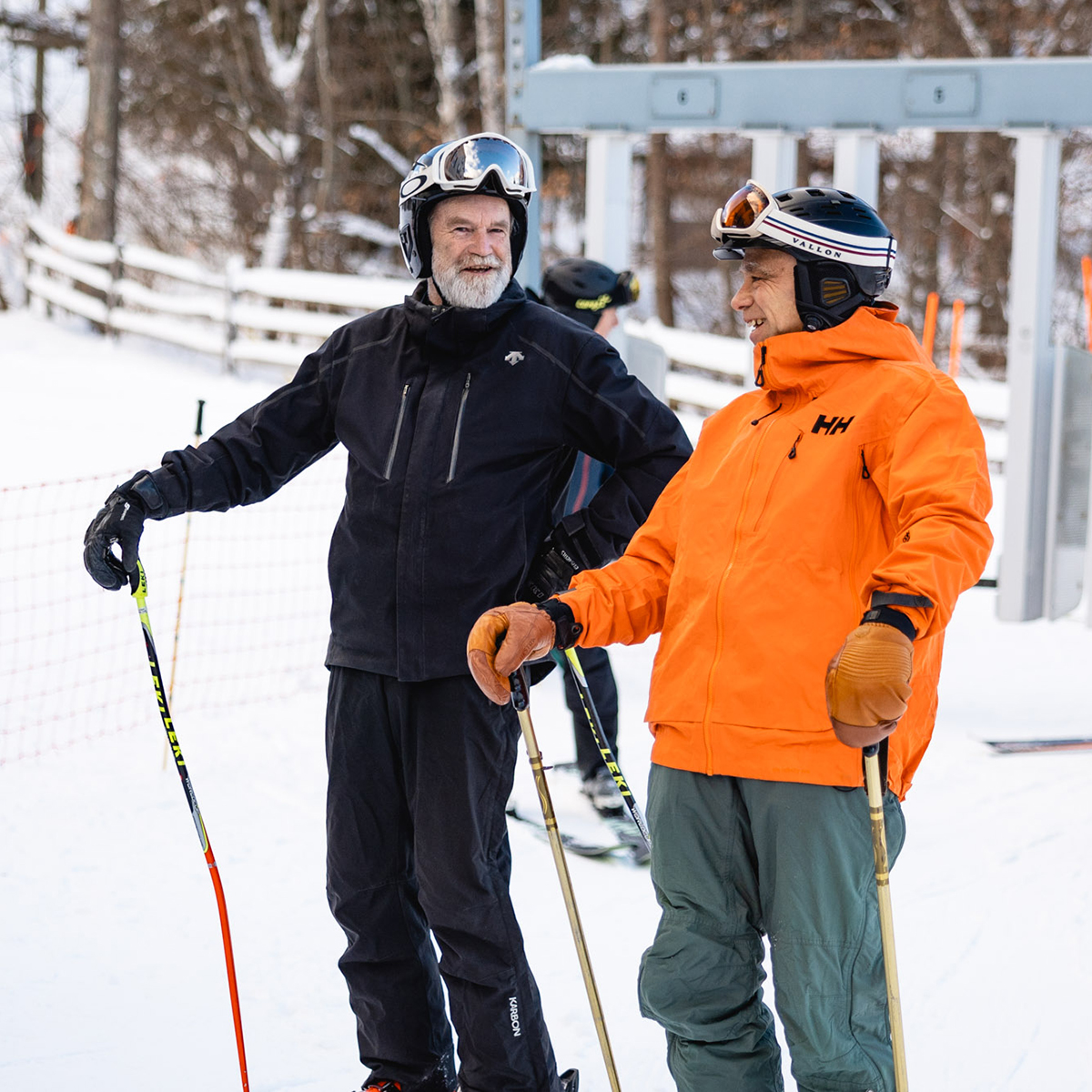 Thanks to all who joined us to kick off the 24/25 season! It was a great opening day! See you for more tomorrow at 9 am!

#jiminypeeks #jiminy #jiminypeak #intheberkshires #visittheberkshires
