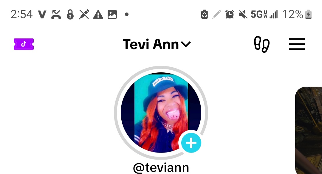 Tevi_Ann's tweet photo. Yall don't sleep on these Tik Tok dollars 💰 🤑 An hour ago I had 50 cents ..now I got $19.50 😆 🤣  if u have a little purple 💜 ticket 🎟  like mine u good 2 go 🪙  Click mine and I'll click yours  💐  Tap to get your TikTok Shop coupon https://t.co/0F9YSDxSe6 https://t.co/N4D8Y0MqtG