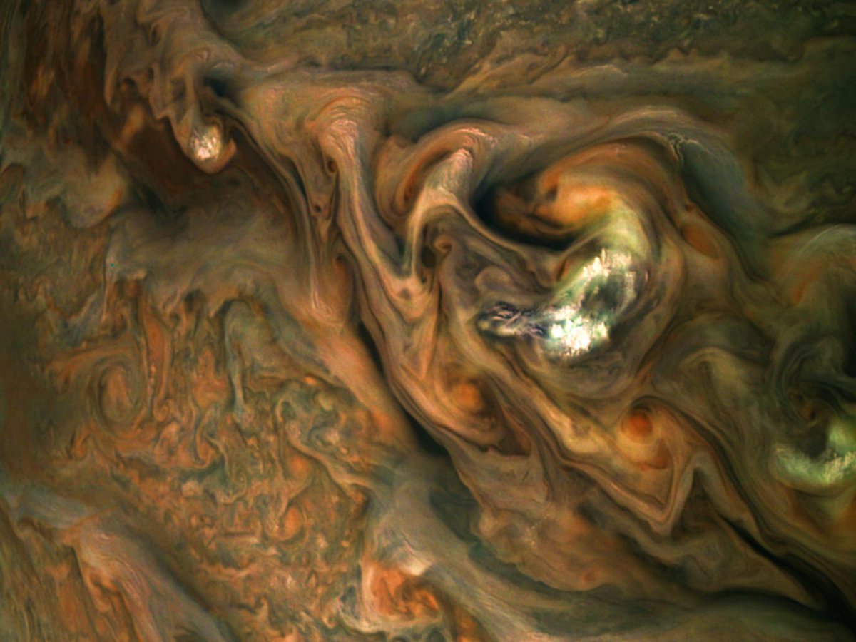 NASAJPL's tweet photo. That morning coffee, brewed it for ya ☕️

These intricate swirls may look like coffee and cream, but they're actually a jet stream region in Jupiter’s northern hemisphere.

Uncover the science that stirs this celestial latte: https://t.co/ZmkqnPXpz8 https://t.co/3enConYjnQ