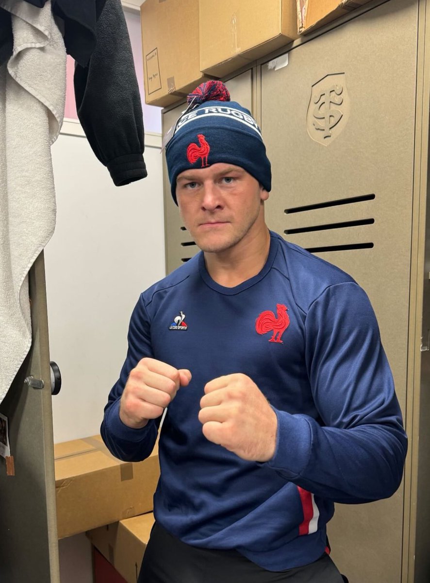 Grec Ahki tweet media