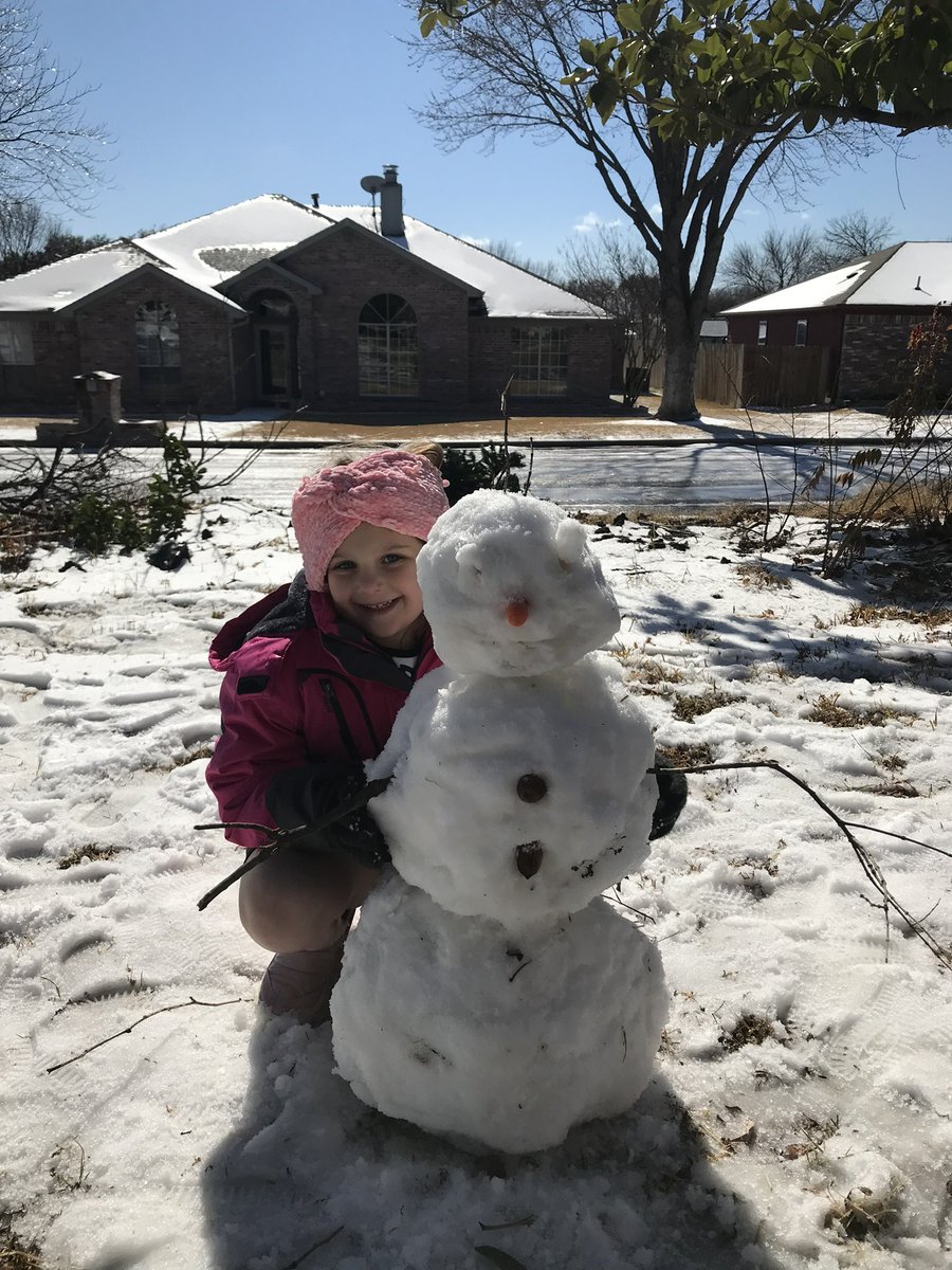 sfbassfishing's tweet photo. @Lionel_Racing Yes, we have! We don’t get much snow in Texas lol https://t.co/kuV9GUpWbX