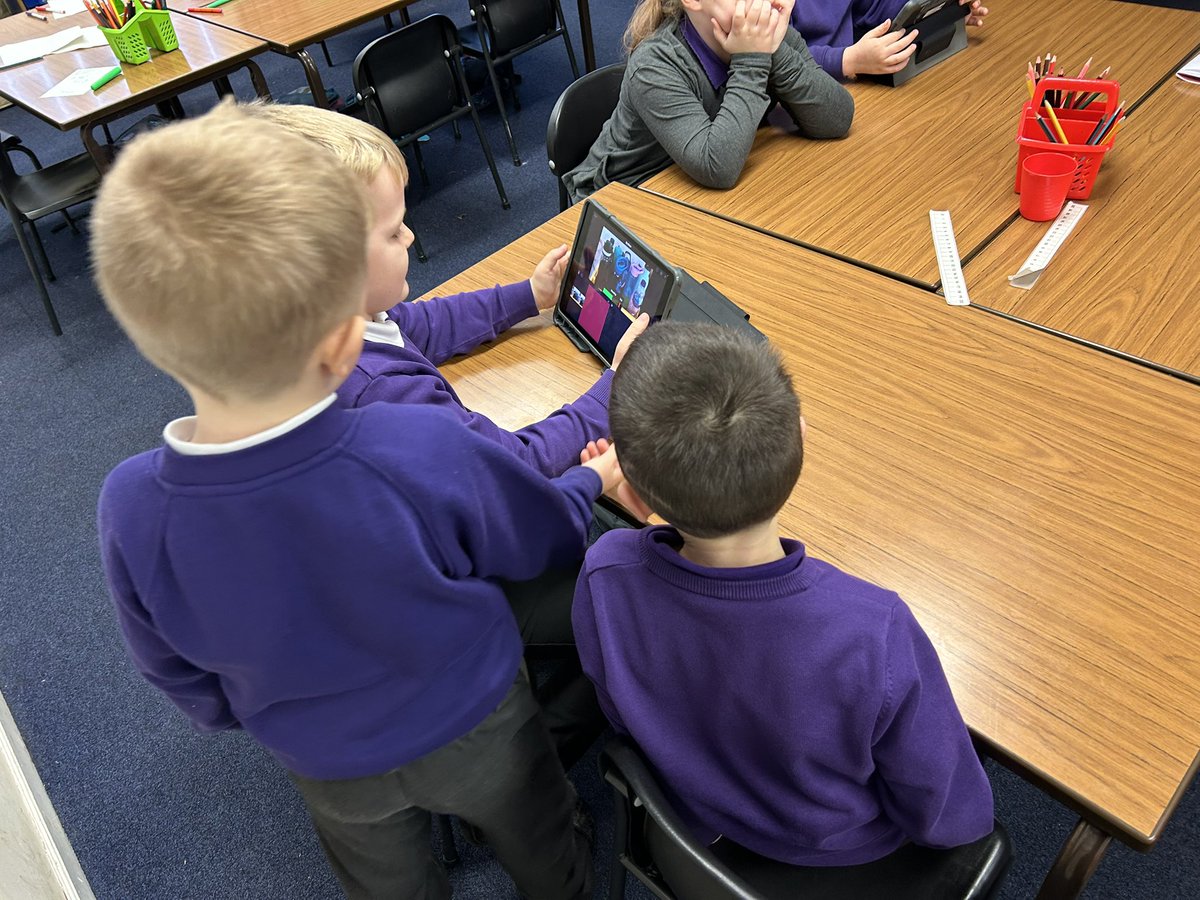 MrsMcLachlanBPS's tweet photo. P3L discussed the next Rights Outright challenge. We created a short advert about what Rights we could see in the classroom. 🌟 https://t.co/cZhjgJtNr0