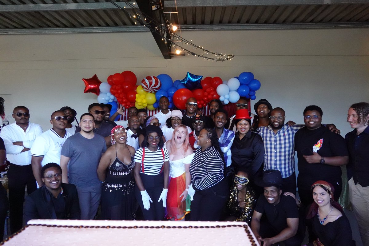 batsamayi's tweet photo. Celebrating the close of 2024 - in true BATSAMAYI style!

A day filled with fun, laughter, and unforgettable moments unfolded at Manas.
A huge thank you to everyone who made it happen, and the biggest appreciation goes to the BATSAMAYI Team for making this year extraordinary!
#BATSAMAYI #YearEndFunction2024 #Celebration #Gratitude #TeamExcellence