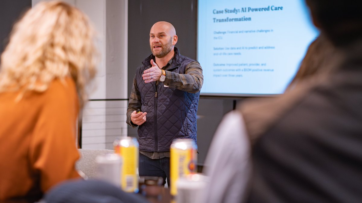 tpi_co's tweet image. Last night, our #CloudData &amp;amp; #AI Director, Jake Gower, spoke about his experience delivering AI solutions in the #healthcare sector.

Through innovative AI applications, we are unlocking new possibilities that empower healthcare professionals to deliver personalized, efficient,…