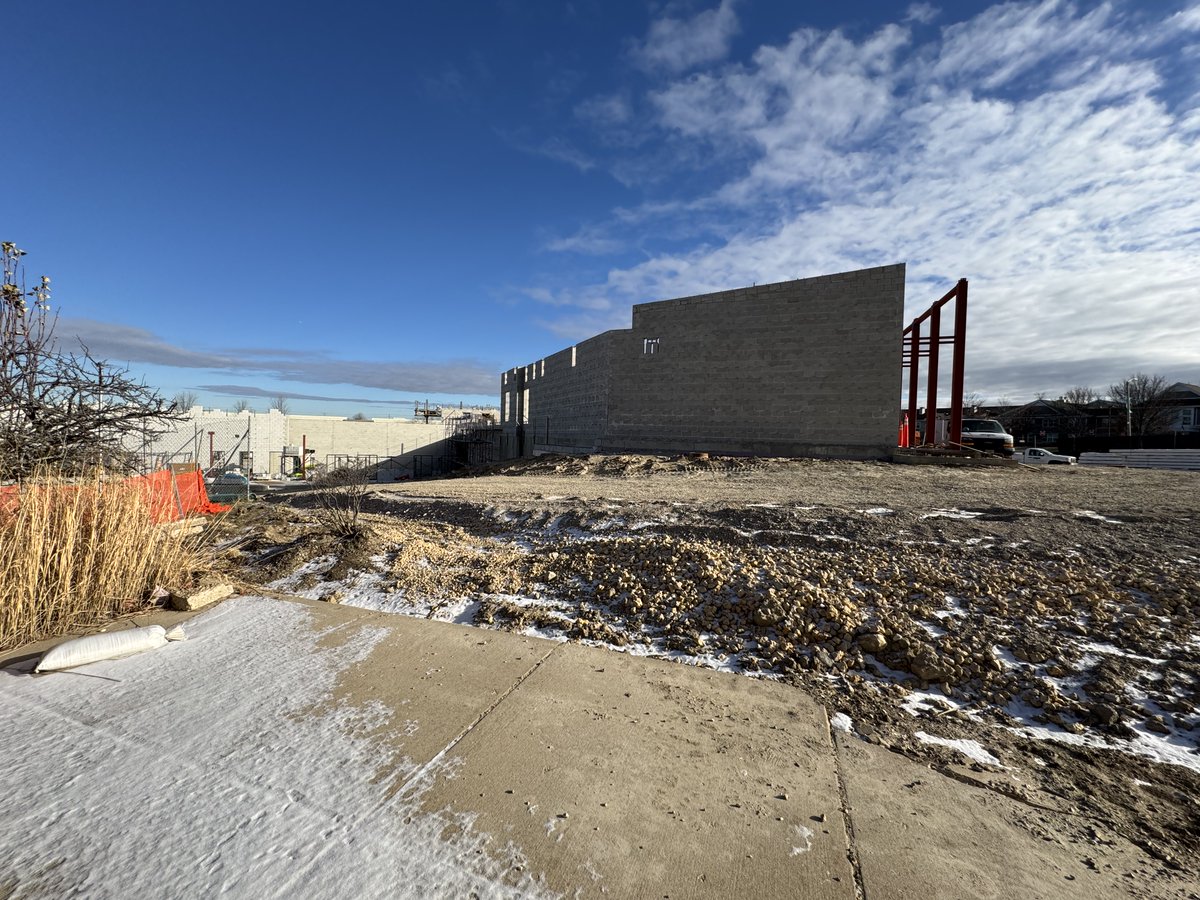 LITHPolice's tweet photo. #constructionupdatefriday We are in the countdown for the final weeks of 2024 with 3 weeks left ๐ฅณ. We are just in awe of how much the building is changing weekly. Keep checking back in with us for the last of this year's progress!
#lithpd #lakeinthehills #newpd #almost2025 https://t.co/lwhEIb7Kn4