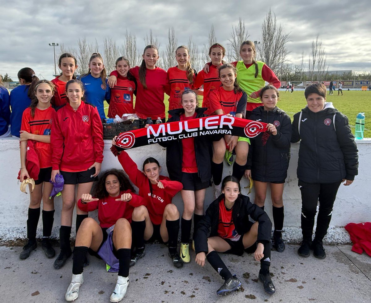 MulierFCN's tweet photo. ⚽️ El Infantil “B” ha viajado hoy a Ablitas para disputar un torneo organizado por el CD Tudelano.

👉🏽 9ª posición: 2 victorias, 2 empates y 1 derrota 👏🏽🦾

🏆 Sobre todo con la alegría inmensa de que Irati Garcés ha sido nombrada mejor portera del campeonato

❤️🖤 #CreandoFuturo https://t.co/f3oxxodDjQ