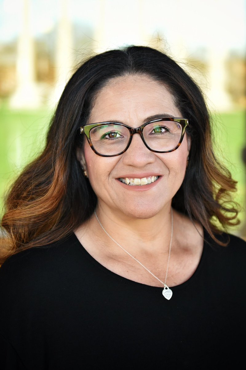 MizzouELPA's tweet image. Meet Sylvia Jauregui! 🎓
Role: Senior Residence Hall Coordinator at Mizzou
With 20+ years in Student Affairs, she oversees 2 residence halls. As NASPA Region IV-W's Communications Coordinator, she's organized annual conferences for 3 years! #LeadLearnELPA